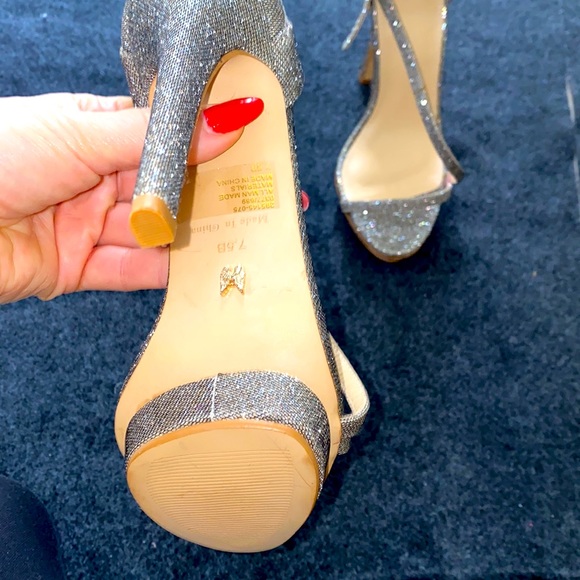 Victoria’s Secret woman sequin heels shoes size 7.5 - Picture 4 of 6